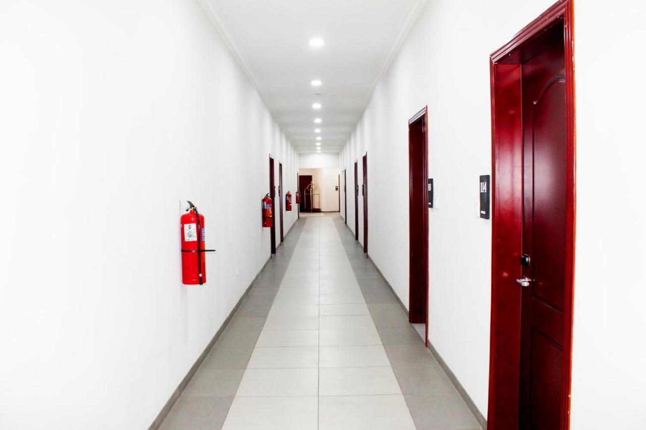 Ixoras Hotel Kinshasa Eksteriør bilde
