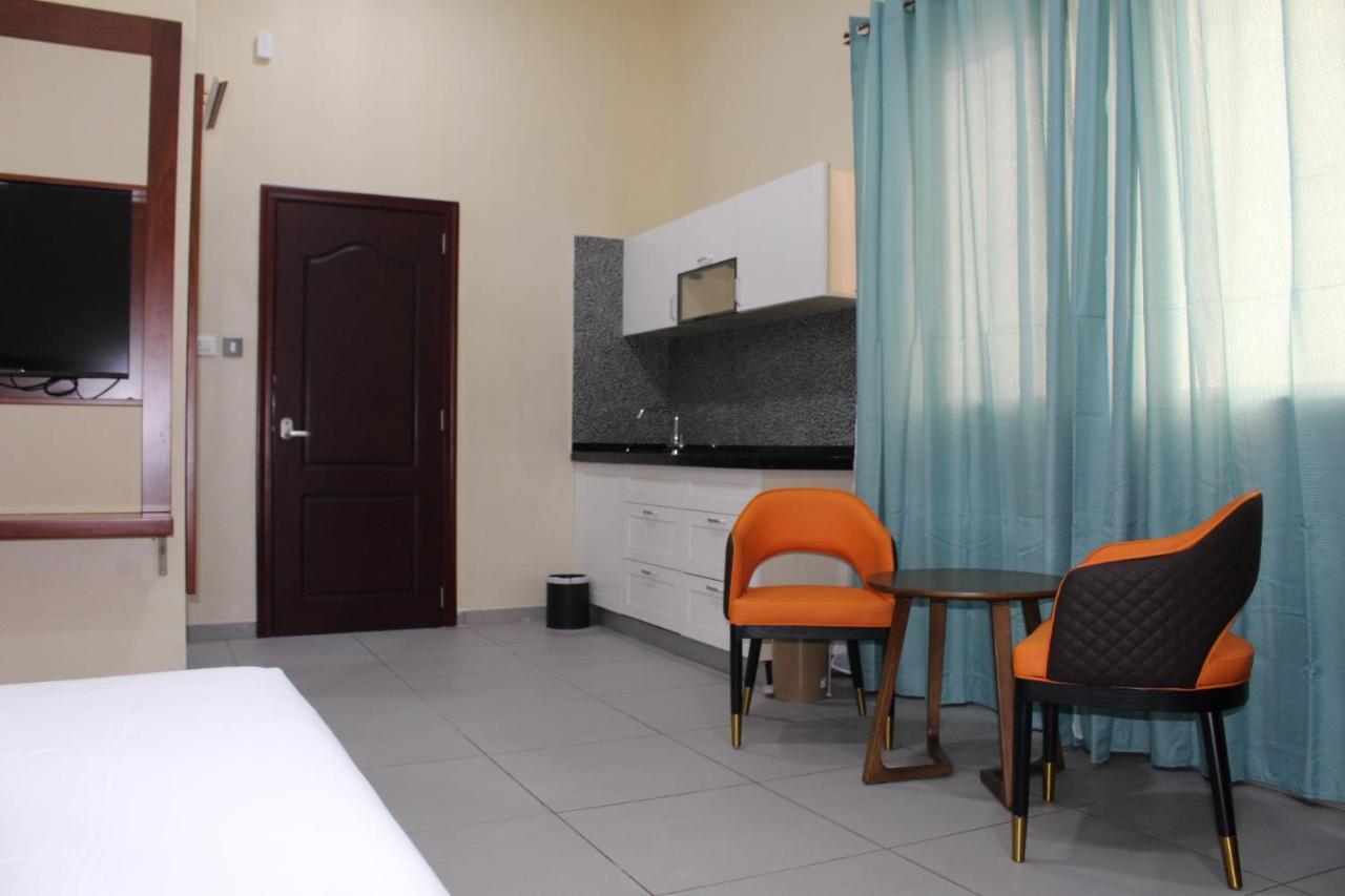 Ixoras Hotel Kinshasa Eksteriør bilde